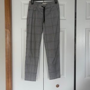 H&M plaid pants, size 2, great condition
